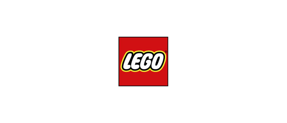 Lego celebra pride month